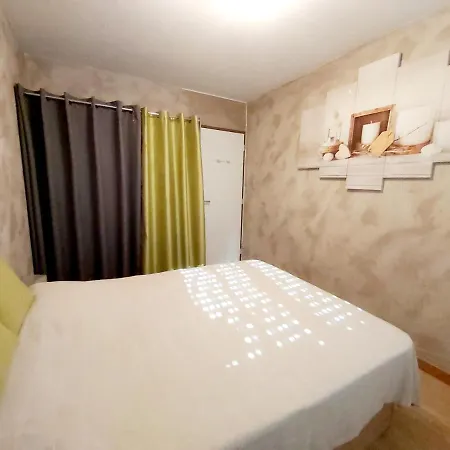 :) Spacieux T4 Aeroport, Ensoleille, Deco Soignee Бланьяк