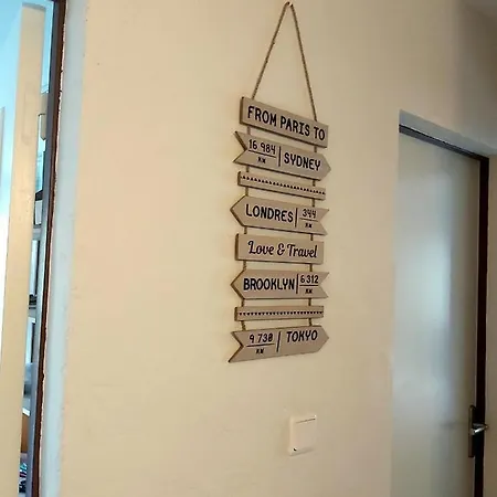 :) Spacieux T4 Aeroport, Ensoleille, Deco Soignee Апартаменты