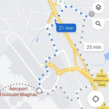 Апартаменты :) Spacieux T4 Aeroport, Ensoleille, Deco Soignee Бланьяк