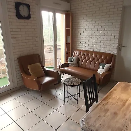 :) Spacieux T4 Aeroport, Ensoleille, Deco Soignee