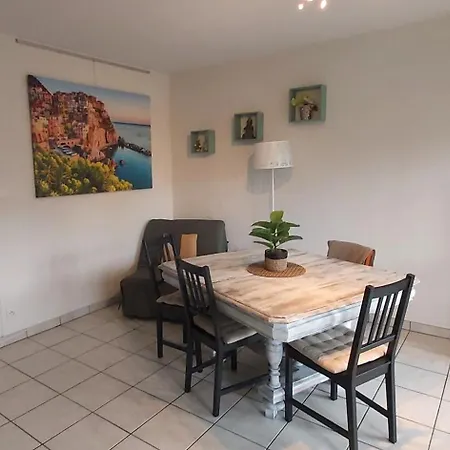 Lägenhet :) Spacieux T4 Aeroport, Ensoleille, Deco Soignee *