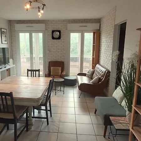 Апартаменты :) Spacieux T4 Aeroport, Ensoleille, Deco Soignee *