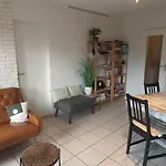 Apartamento :) Spacieux T4 Aéroport, Ensoleillé, Déco Soignée *